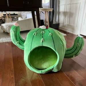 Cactus Cat Bed